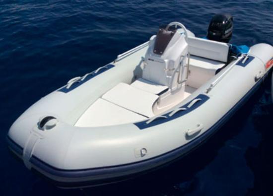 Helix Rent a Boat